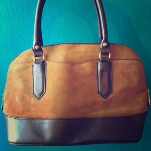 Chic Brown Purse 
